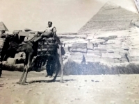 Strýc Pravoslav Tesařík za druhé světové války jako voják v Africe