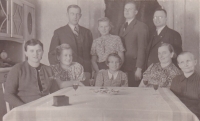 Uherský Brod, Josef Pelant nahoře vlevo, 18. května 1943