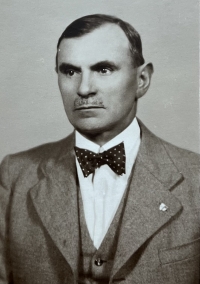 Dědeček Jaroslavy Šťastné, Karel Zeman, mezi válkami