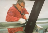 Josef Dvořák při práci