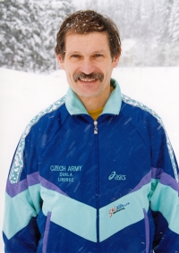 Tomáš Kučera v roce 1992 jako trenér sdruženářů v Dukle Liberec