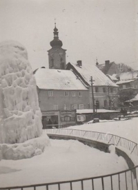 Bečov nad Teplou v zimě

