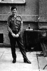 Jiří Jícha / Zadní Chodov / léto 1980