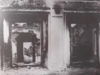 Zničené domy, Leskovice, 1945