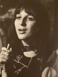 Martha Elefteriadu na archivním snímku