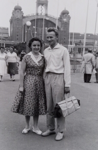 František s manželkou v Praze, 60. léta 20. století