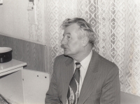 Manžel Stanislav Mikulka