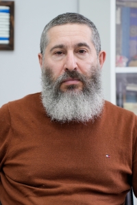 Pavlo Kozlenko při natáčení rozhovoru, 2024