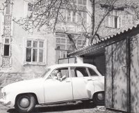 Rodinné auto, která dostal manžel za zlepšovací návrh, rok 1963 