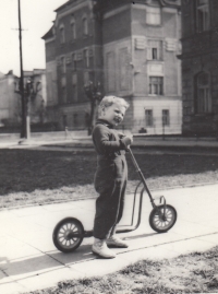 Dětství na Dvořákově ulici v Olomouci