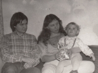 Celá rodina po návratu Michala Mrtvého z vazby