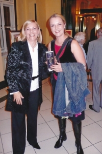 Marković Zvjezdana s herečkou Gabrielou Filippi, Praha 2005