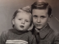 S bratrem Petrem Kozlem, 1951