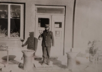 Josef Matoušek jako výhybkář u ČD