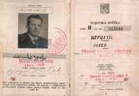 Vojenská knížka Janina otce Josefa Nepustila