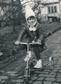 Klára Jirásková, Praha-Strašnice, asi rok 1971