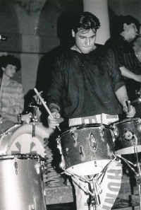 Jáchym Kaplan v kapele CocaCola Show, 1988