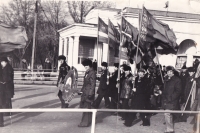 Průvod k výročí Říjnové revoluce. Kramatorsk, 1978