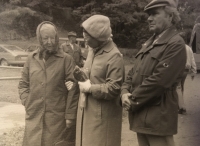 Ludmila Věříšová s maminkou Marií Matoušovou a manželem Josefem Věříšem v roce 1986