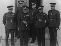 Bohdan Kasper (zcela vlevo)