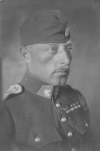 Bohdan Kasper, otec pamětnice