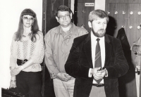 Při akci v českokrumlovském muzeu (vpravo) coby místostarosta města, 1991