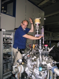 U synchotronu v Terstu, 2005