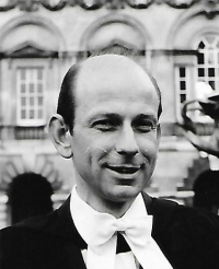 V Anglii po promoci na University of Cambridge