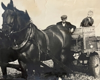 Václav Nehasil (vpravo) s dědečkem Václavem Hazlbachem, 1961