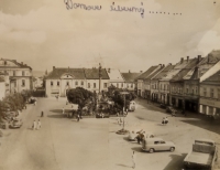 Náměstí v Mohelnici, kde žila Helena Kavková od svých šesti let do maturity