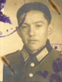 Josef Bialas, vojenská knížka wehrmachtu, Breslau (Vratislav), leden 1945 