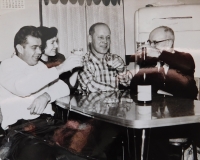 Otec Alois Slavický s Františkem Cigánkem, s nímž utekl do NSR