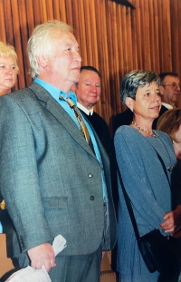 Na promoci dcery, Praha, 2003