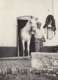 Tatínek Josef Kovář, Rataje, 50. léta