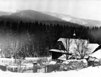 Chalupa na Hlavaté, 1976