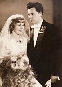 Svatební fotografie pamětníka