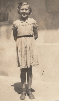 Marie Lauermannová ve 13 letech