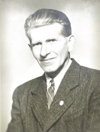 Otec Jarmily Omesové