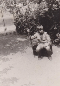 Karel Pašek ve skautském kroji (1969)
