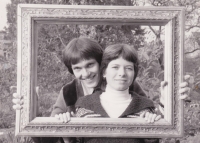 Fotografie na svatební oznámení Karla Paška a jeho ženy Elišky (1979)