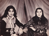 Marija Horňak (sestra) s kamarádkou