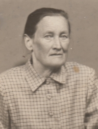 Aloisie Mazánková, babička