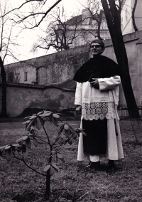 Spolupracovník z Charity, cisterciák Josef Fritsche