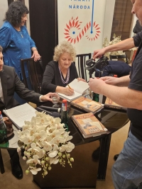 Signature event for the book of memoirs of Dana's father - "IN THE NAME OF THE REPUBLIC" Memoirs of Dušan VIEST Jr.