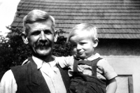 Děda Julius Chaloupka s bratrancem