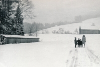 Obrmanovi na cestě do kostela, emigrace ve Švýcarsku, 1968