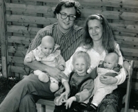 Jan Obrman s Christine Obrmanovou a dětmi, 1988