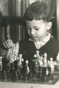 Denis u šachovnice, Moskva, prosinec 1972