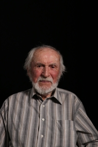 Stanislav Synek při natáčení v Praze