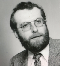 Lékárník Jaroslav Kraus v Praze, rok 1983